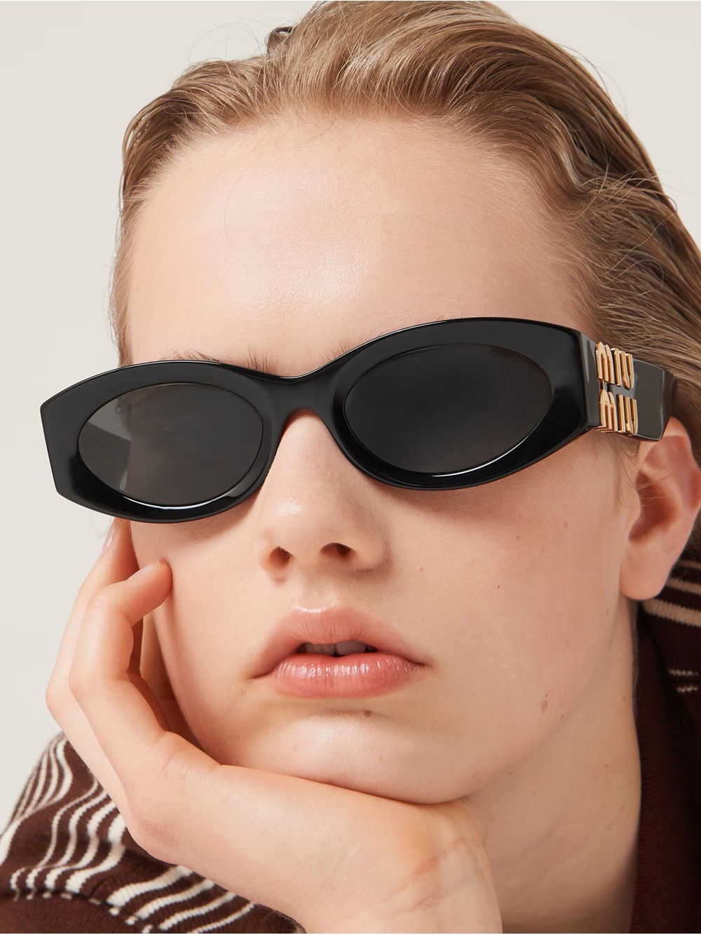 Miu Glimpse Sunglasses 🕶️ Miu Miu - Picture 1 of 7